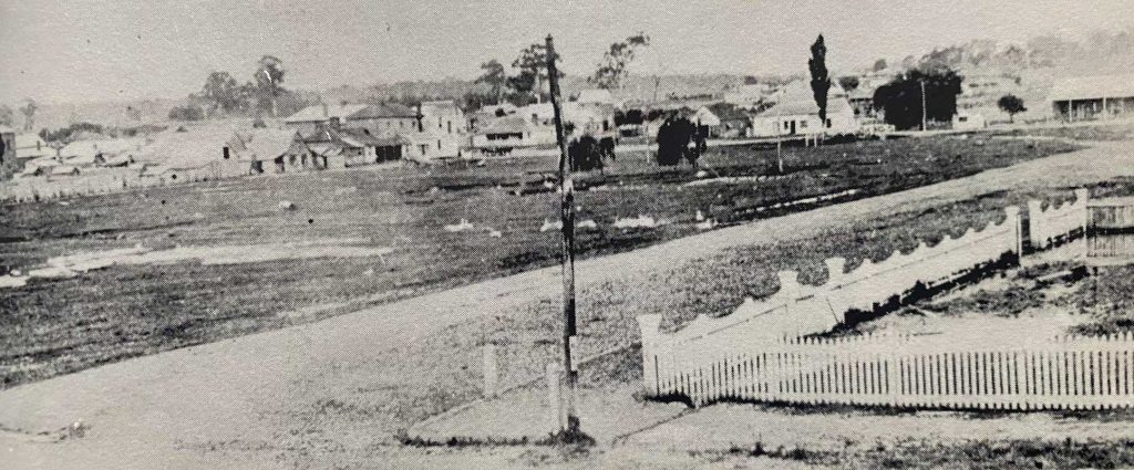 The Bowling Green at Robertson Park, 1903