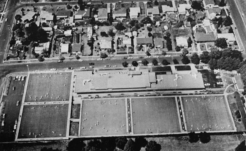 Aerial view of orange city bowling club